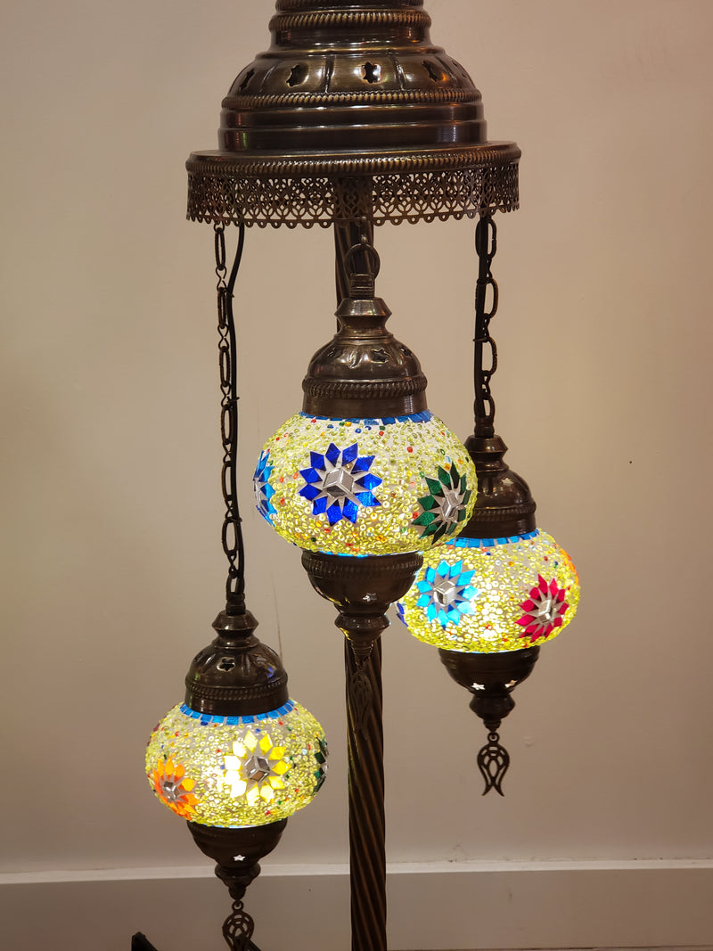 Handmade Mosaic 3-globe Floor Lamp